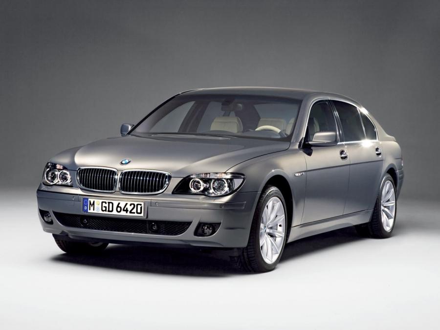  BMW 760Li Special Edition Exclusive 2006 года  (фото 1 из 9)